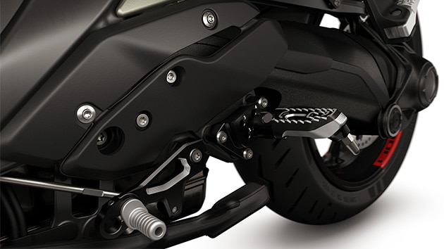 O sistema de pousa-pés regulável da R 1300 RS da BMW Motorrad
